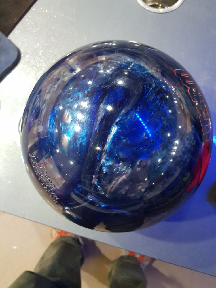 (볼링공) 스톰 하이로드T 15p팝니다. 14p교환가능--1