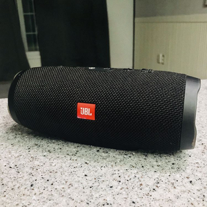 JBL Chrege3