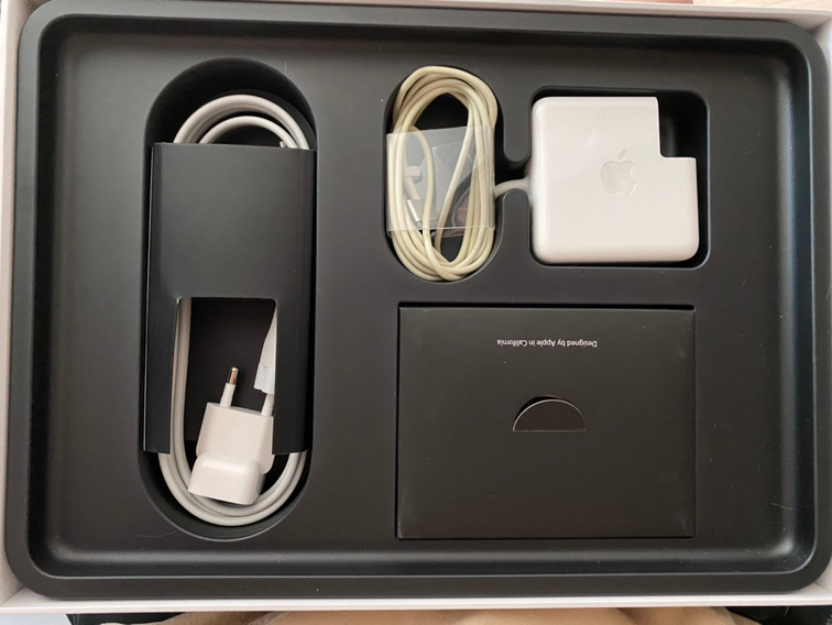 2015년형 맥푹프로 13인치 중급형 판매합니다.--4