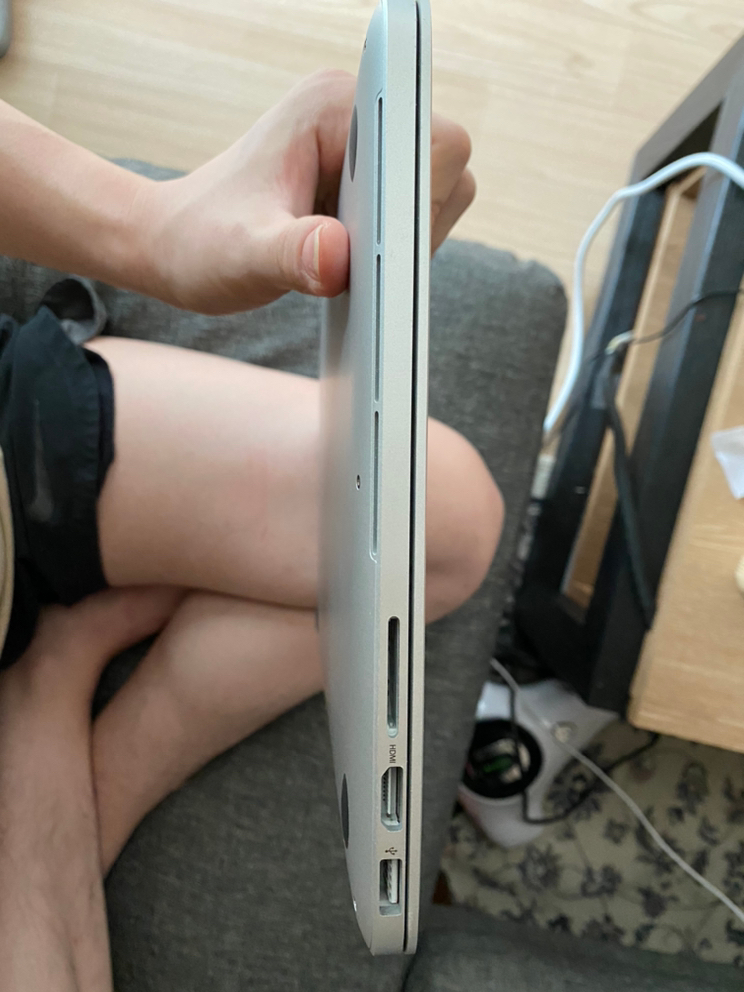 2015년형 맥푹프로 13인치 중급형 판매합니다.--7