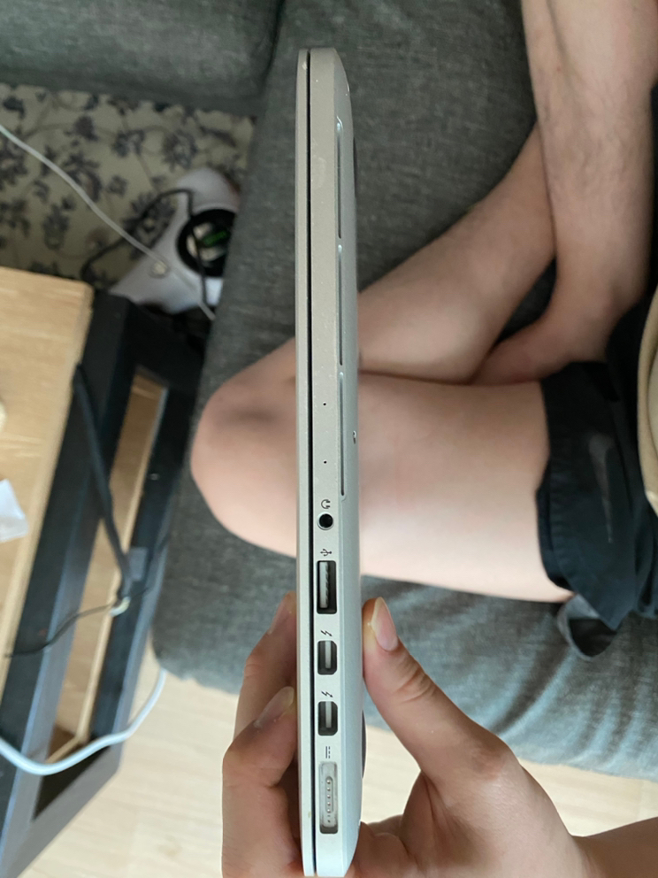 2015년형 맥푹프로 13인치 중급형 판매합니다.--8