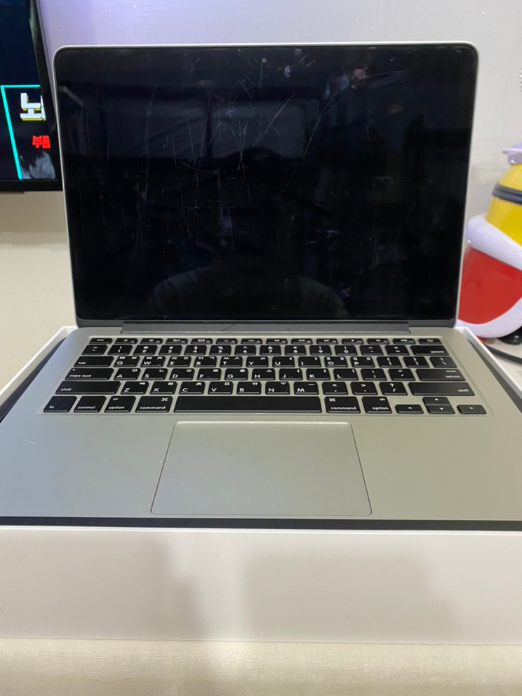 2015년형 맥푹프로 13인치 중급형 판매합니다.--9