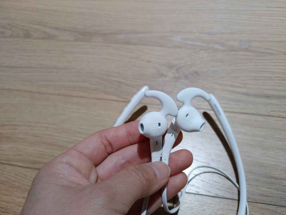 삼성정품 레벨유 블루투스 이어폰--4