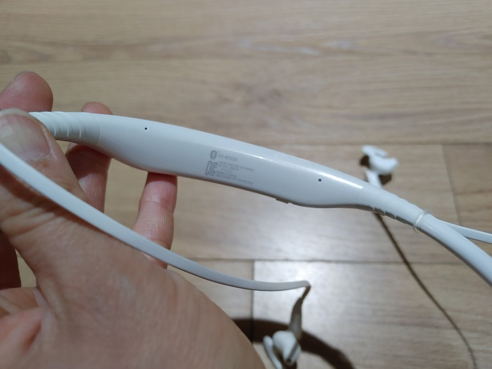 삼성정품 레벨유 블루투스 이어폰--5