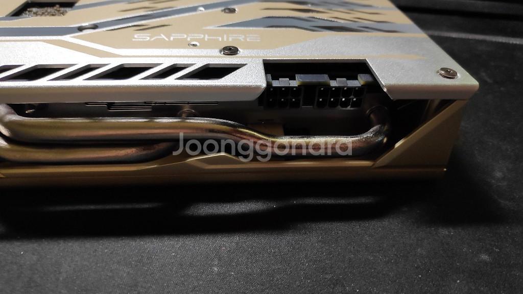SAPPHIRE Nitro+ RX590 50th 에디션--2