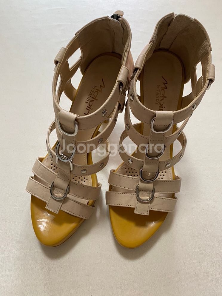 탠디 샌들 탠디 Mclvin 글레디에이터샌들 235--1