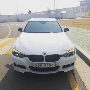 BMW 3시리즈(6세대) 320i M 스포츠 쉐도우 에디션