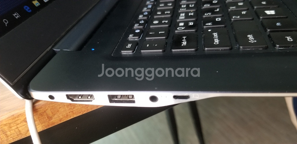 삼성 울트라 아티브북9 15.6인치--3