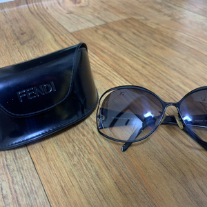 FENDI 선글라스