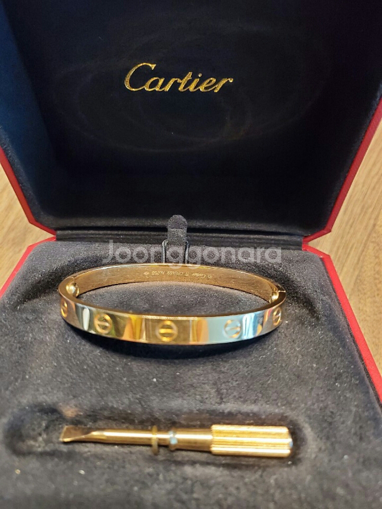 까르띠에 러브팔찌--0