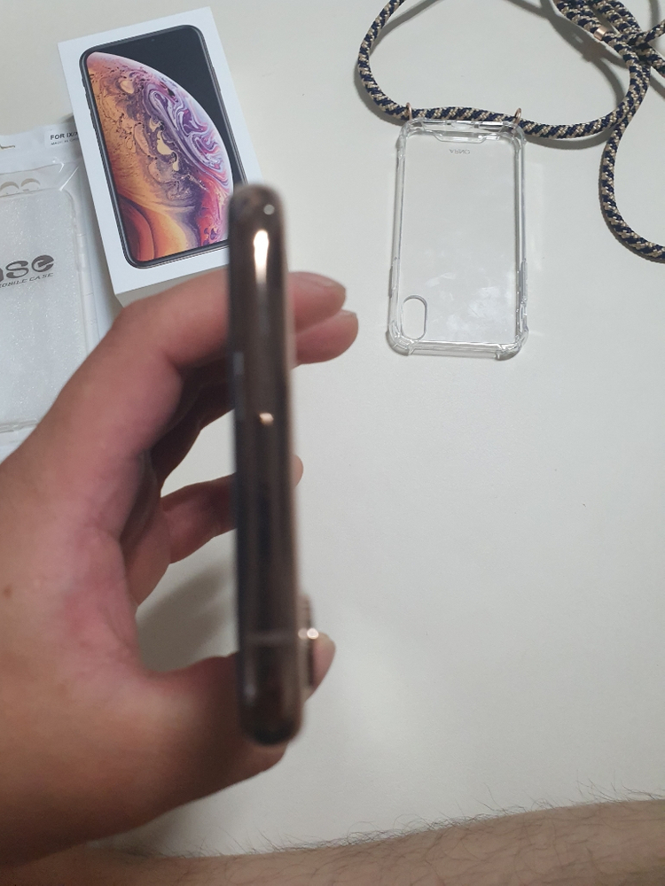 아이폰xs 64g골드s급 풀박스(충전기x)마지막가격인하--4