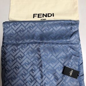 FENDI 숄스카프 새상품