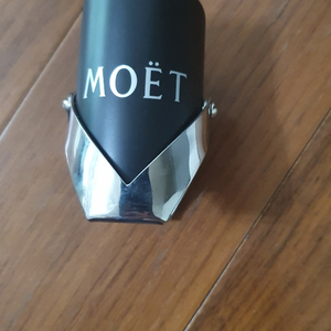 moet stopper 스톰퍼