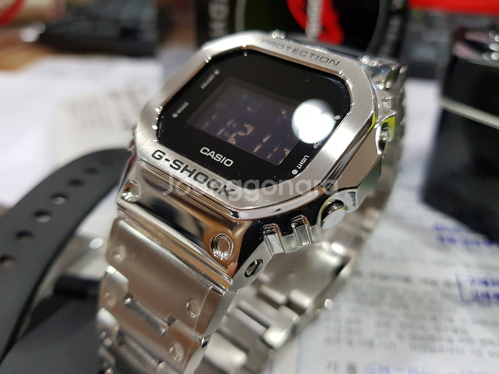 카시오 지쇼크 지샥 gm 5600 풀메탈 전자시계--4