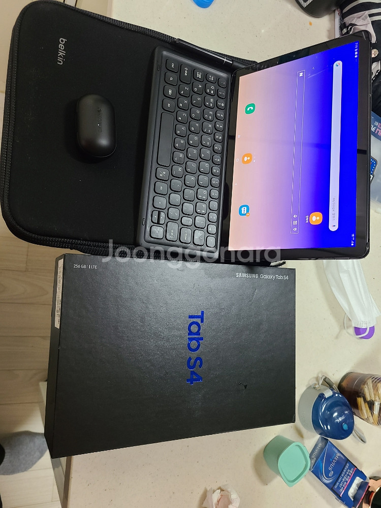 갤럭시탭 S4 256G LTE +키보드케이스 외2개--0