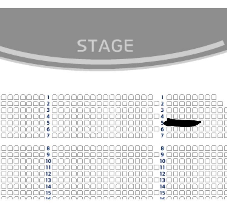 킹키부츠 8/27 5열 원가양도--0