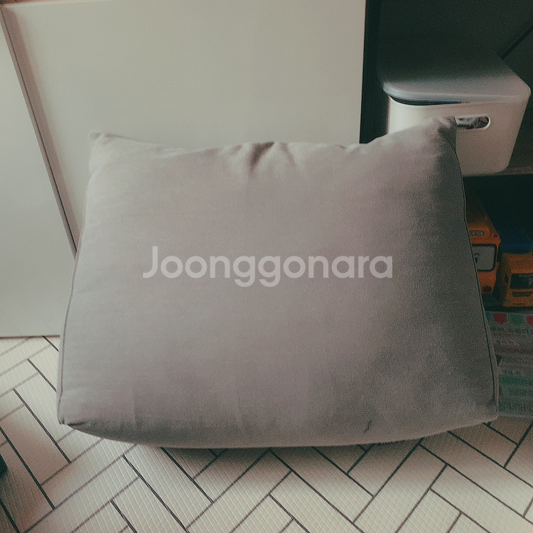 수니홈 삼각쿠션 기대미--1