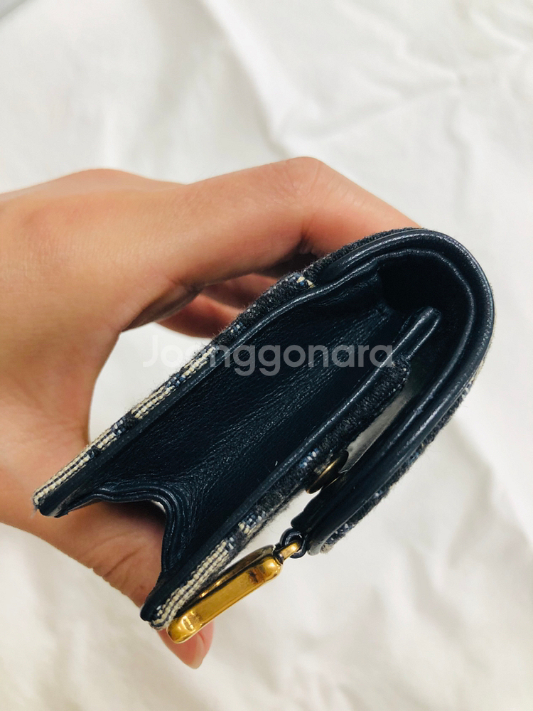 디올 카드지갑(수지 지갑) 팔아요--3