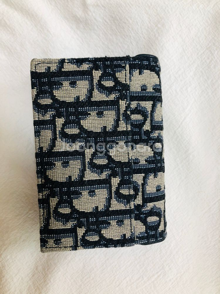 디올 카드지갑(수지 지갑) 팔아요--4