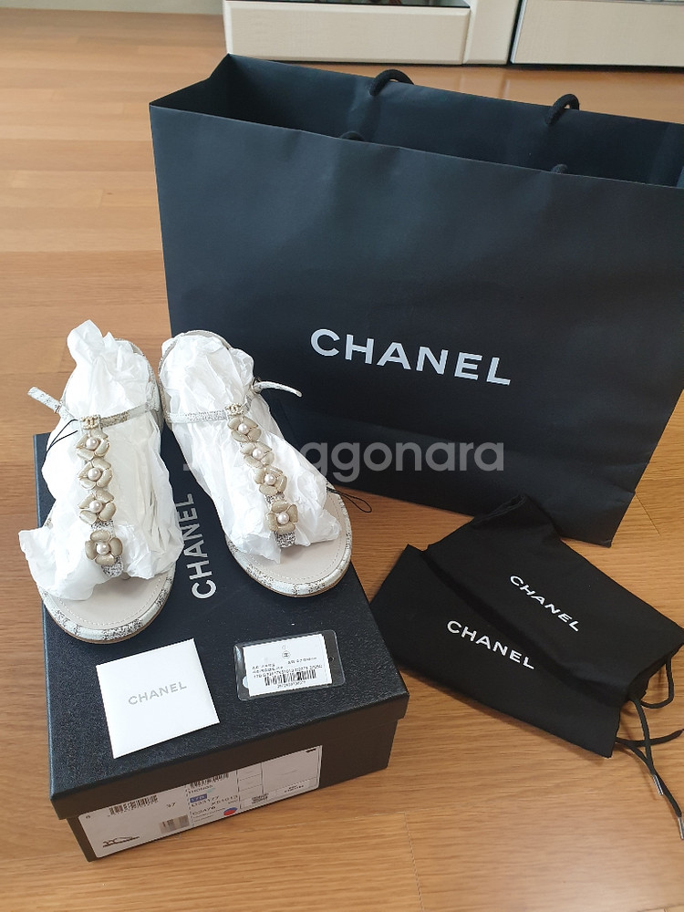 정품 샤넬 샌들 (새상품)--1