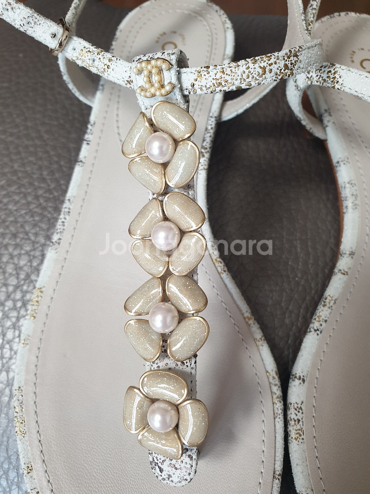 정품 샤넬 샌들 (새상품)--2