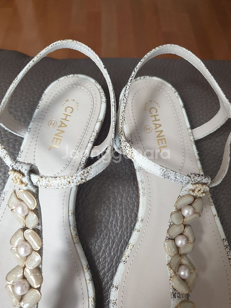 정품 샤넬 샌들 (새상품)--3