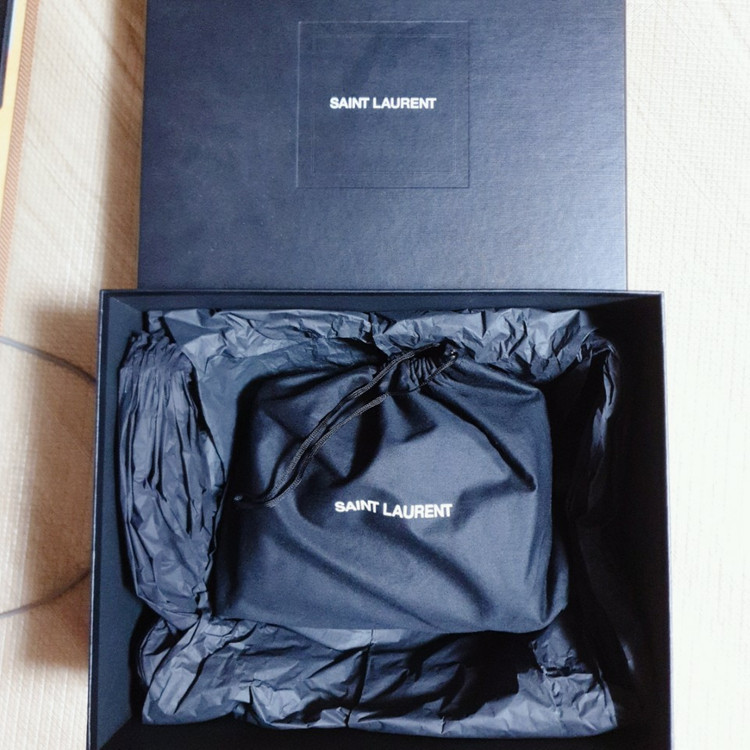 입생로랑 루루백 스몰 <은장>☆180>>150가격내림☆--4