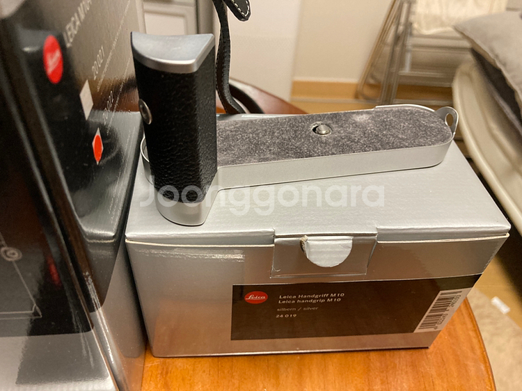 라이카M10-p 팝니다 악세사리 등등 내용--7