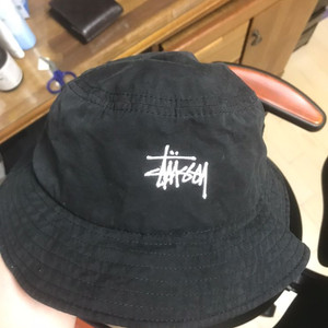 stussy 버킷햇