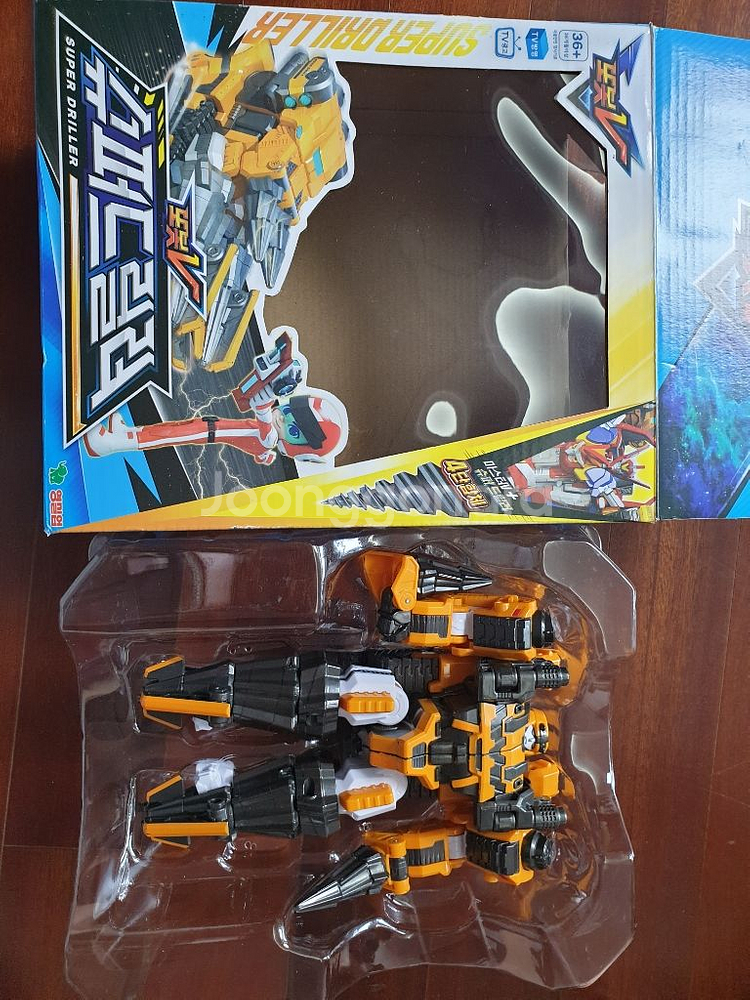 또봇v 그랜드챔피언, 파워트레인, 슈퍼드릴러, 마스터v--4