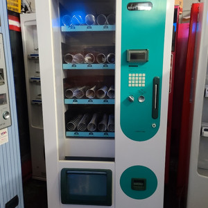(중고) 일회용품자판기 LVM-221