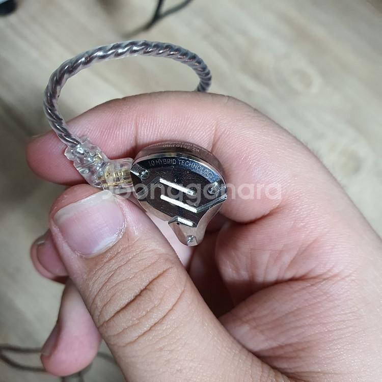 KZ ZS10 PRO 1DD 4BA 인이어이어폰--2