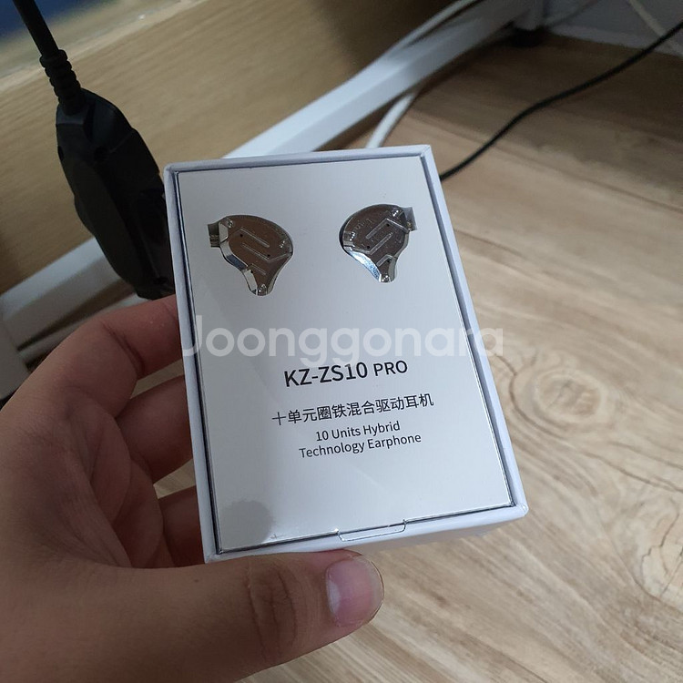 KZ ZS10 PRO 1DD 4BA 인이어이어폰--3