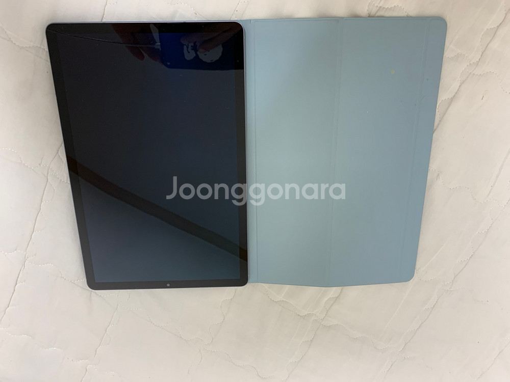 갤럭시 탭 S6 128GB wifi 판매합니다.--4