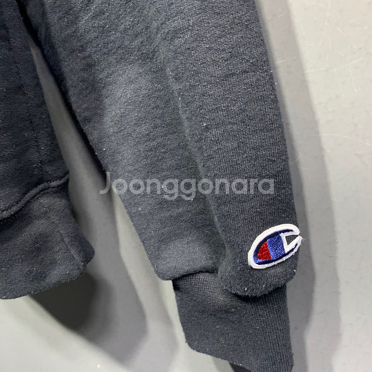 챔피온 올드스쿨 베이직 레터링 맨투맨--5