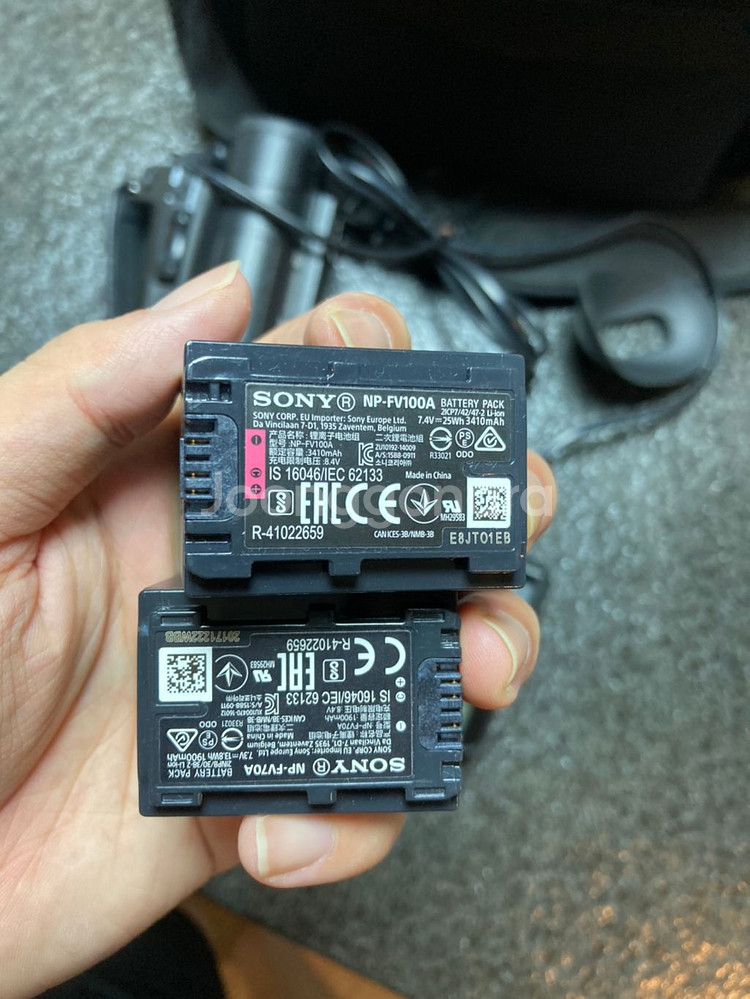 소니 fdr-ax700--3