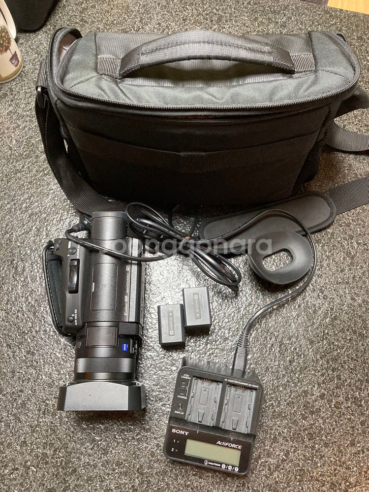 소니 fdr-ax700--1