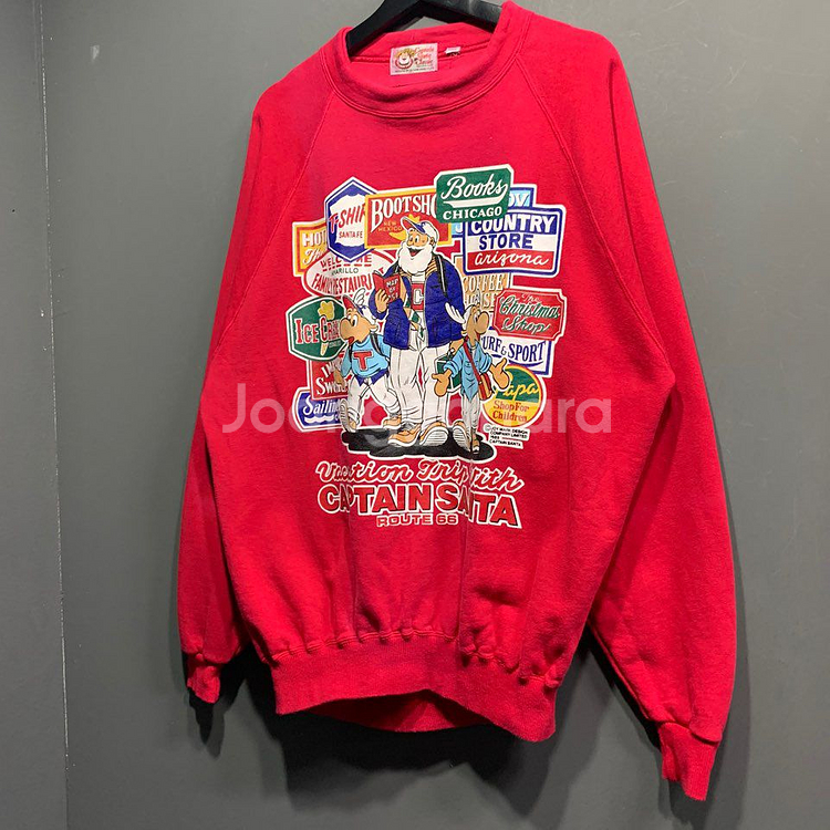 올드스쿨 캡틴 산타 맨투맨--4