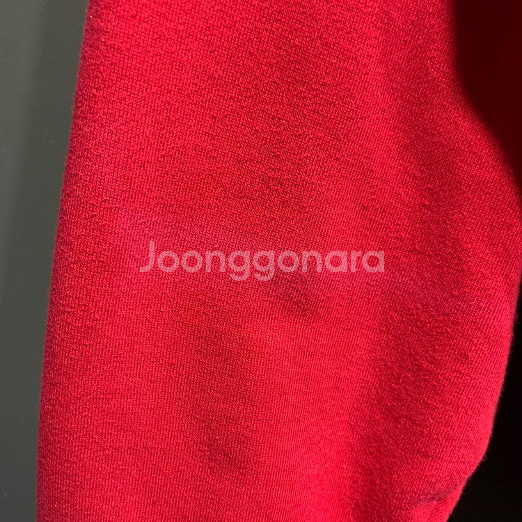 올드스쿨 캡틴 산타 맨투맨--5