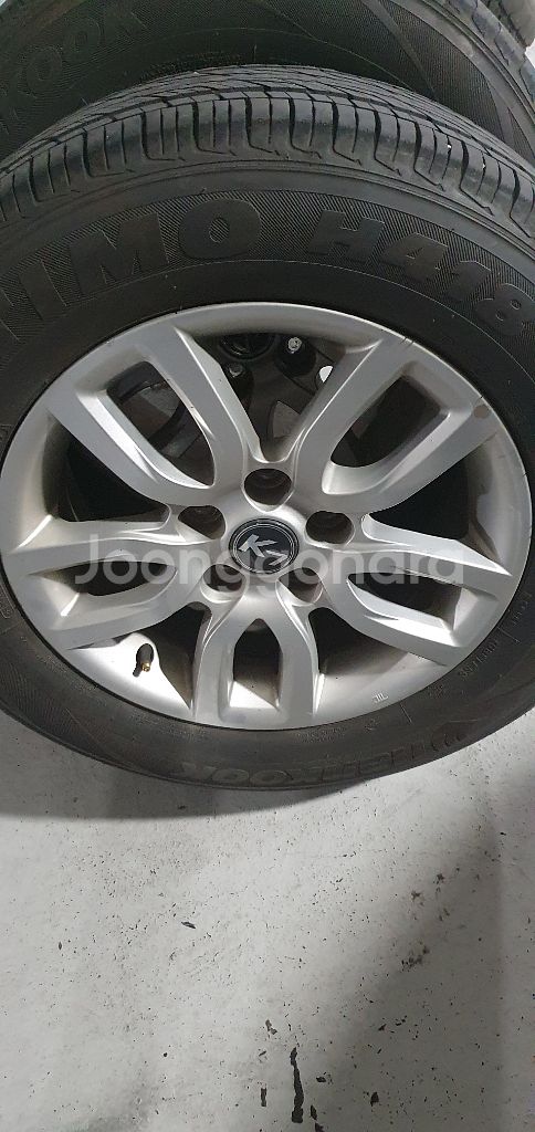 k7 16인치 휠타이어 판매합니다--2