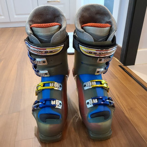 살로몬부츠