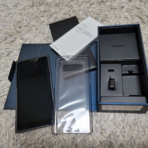 갤럭시노트8 64GB 딥씨블루 판매합니다.(25만원)