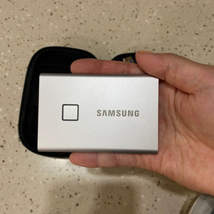 (최신)삼성 포터블 외장 SSD T7 touch 1TB