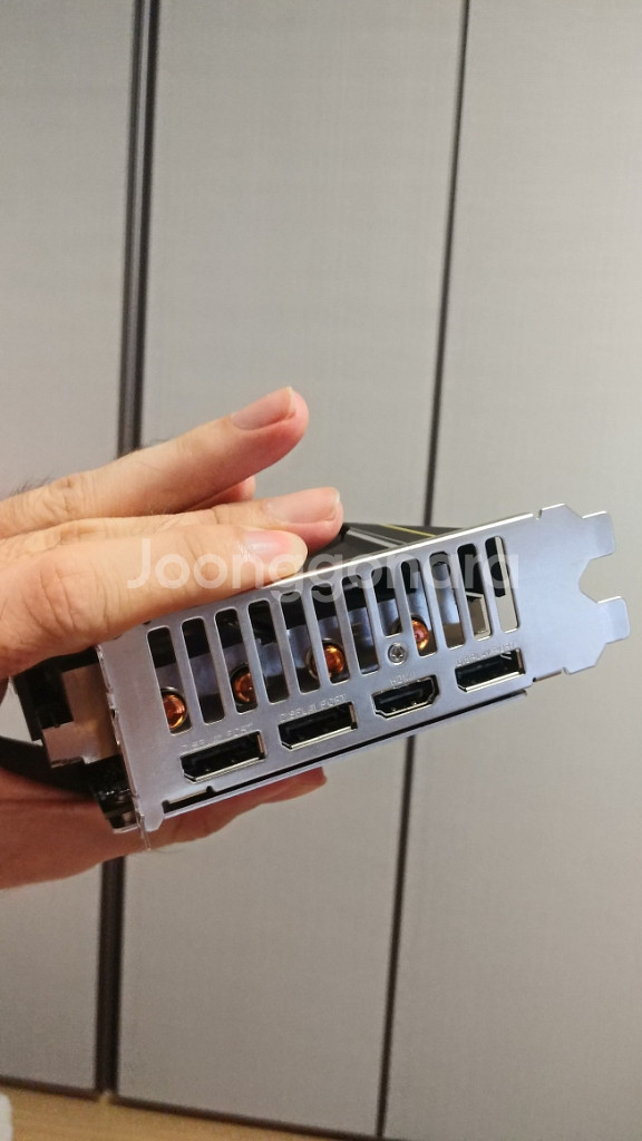 애즈락 5700XT Challenger OC 8GB--3