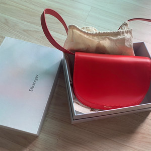 엘바테게브 가방팝니다