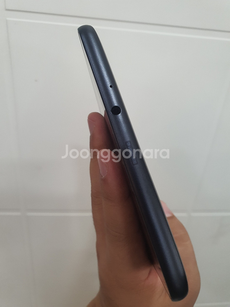 갤럭시 탭A8 8인치팝니다--5