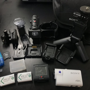 소니액션캠X3000R+그립2종+배터리+이것저것