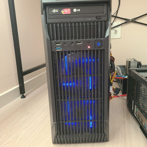 I5-4570, 16기가, RX570, SSD, 배그O