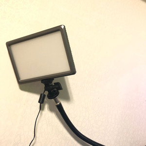 룩스패드 조명 22H