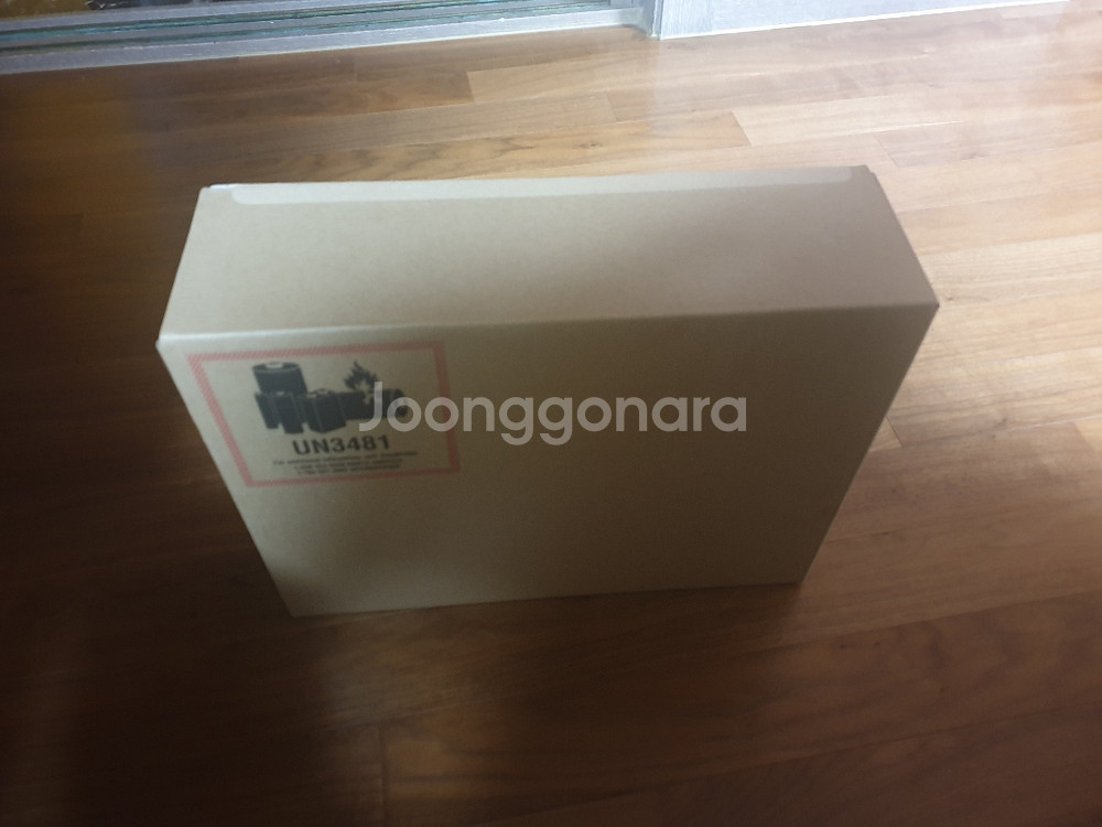 맥북프로13 2020년형 512G 스그--2